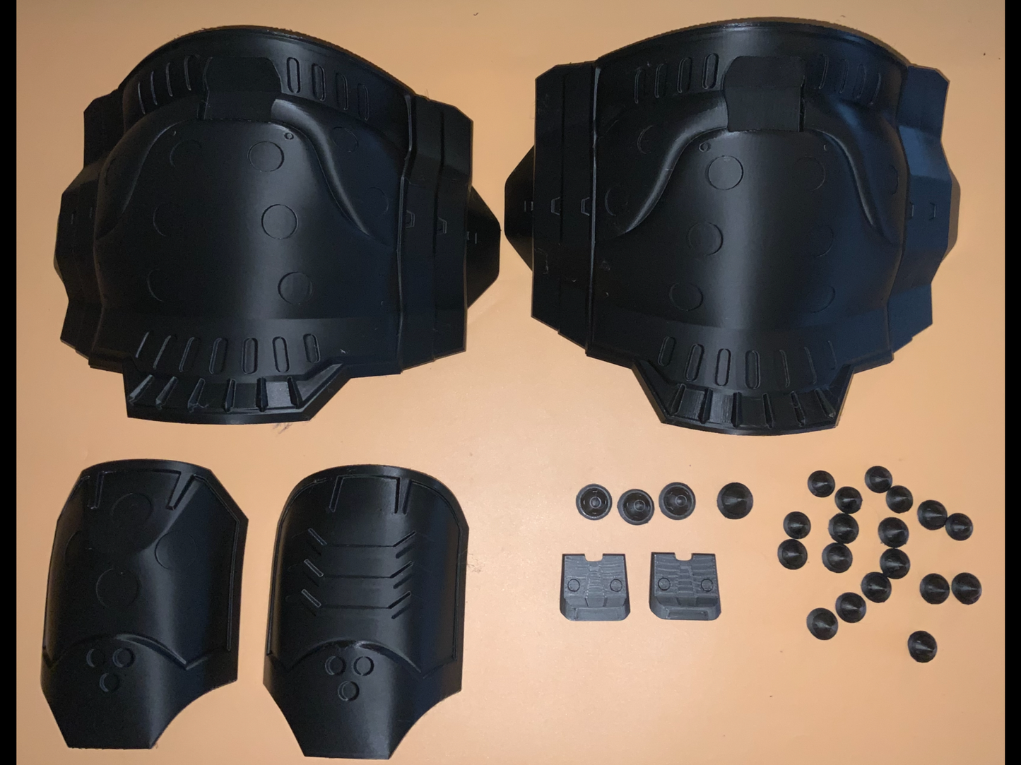 Dark Ages Doom Slayer Armor! Gauntlets, Shoulders and Elbows! Physical Item! Cosplay, Costume, Halloween, etc…