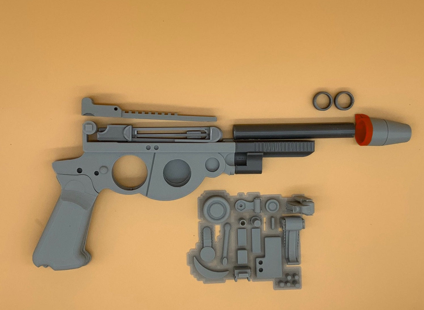 Mandalorian Blaster Model Kit! DIY!